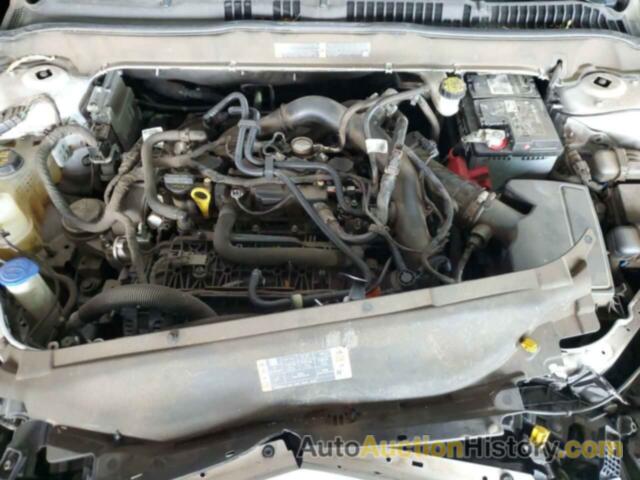 FORD FUSION SE, 3FA6P0HD4KR268930