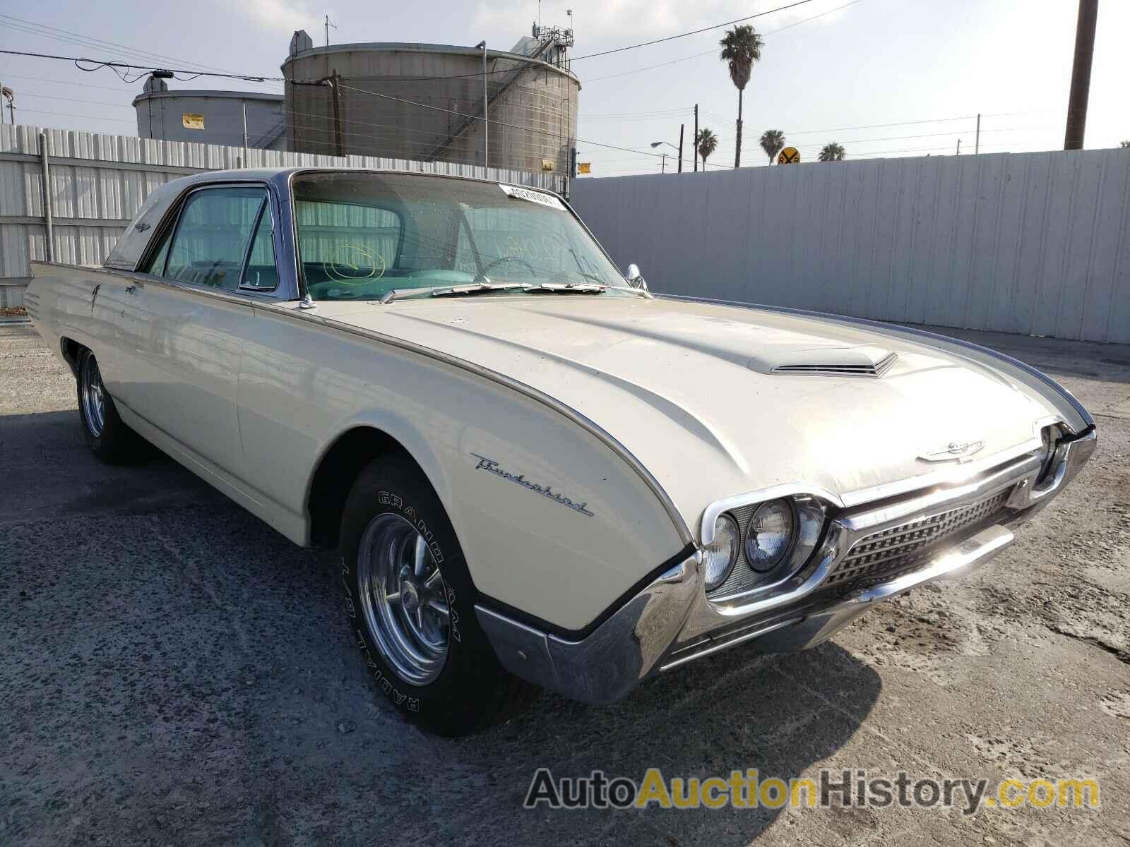 1961 FORD TBIRD, 1Y71Z172491