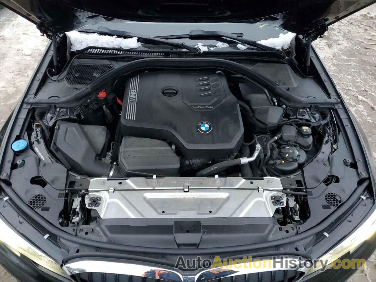 BMW 3 SERIES, WBA5R7C50KAJ83843