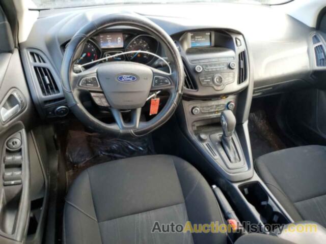 FORD FOCUS SE, 1FADP3F2XJL218136