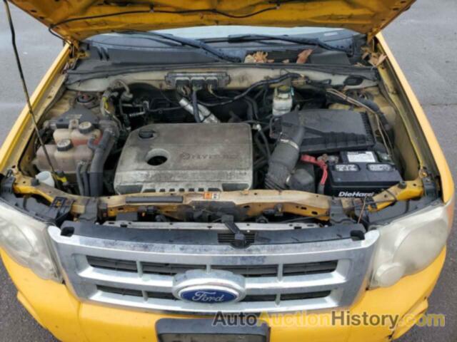 FORD ESCAPE HYBRID, 1FMCU4K32CKA52184