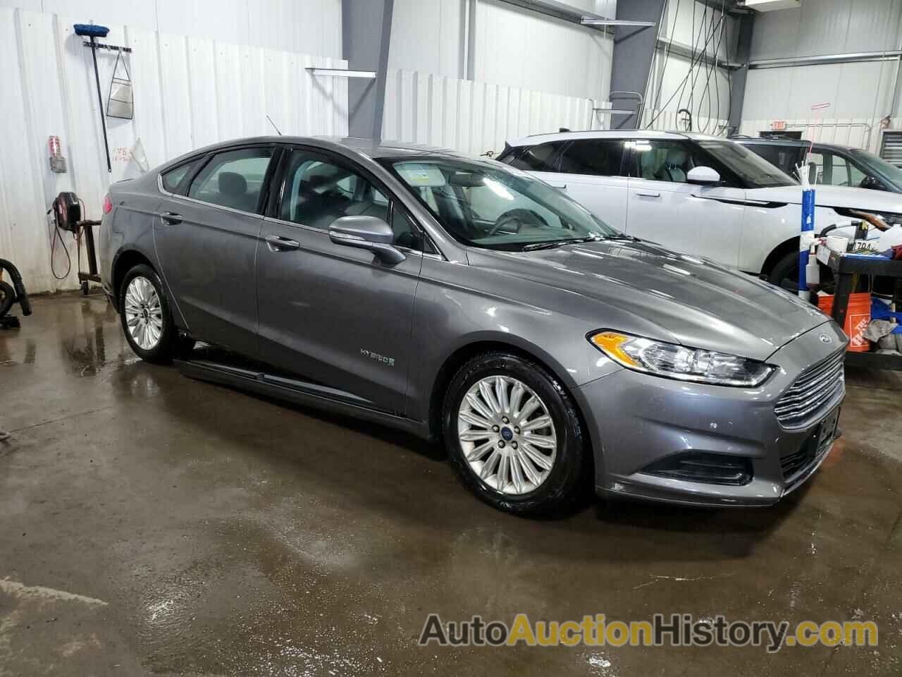 FORD FUSION SE HYBRID, 3FA6P0LU0DR324663