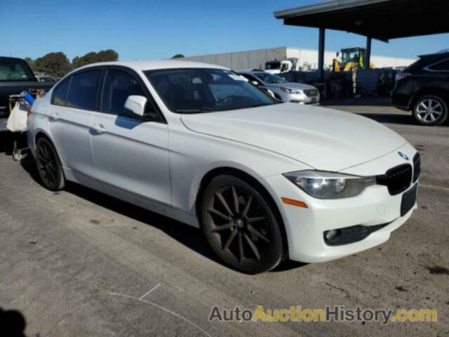 BMW 3 SERIES I, WBA3B1C57DK130546