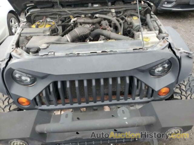 JEEP WRANGLER X, 1J4FA24108L556254