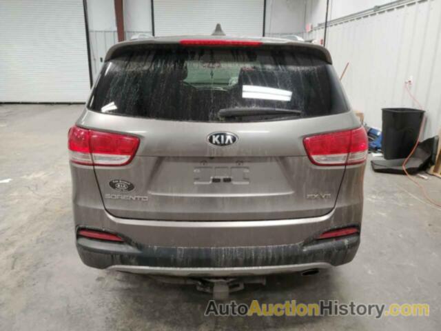 KIA SORENTO EX, 5XYPHDA54GG040272