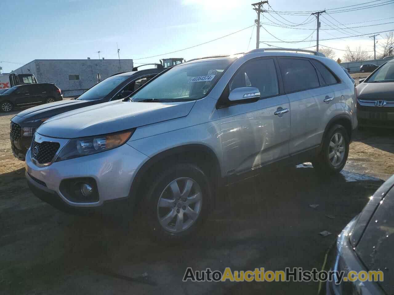 KIA SORENTO BASE, 5XYKTDA67CG289015