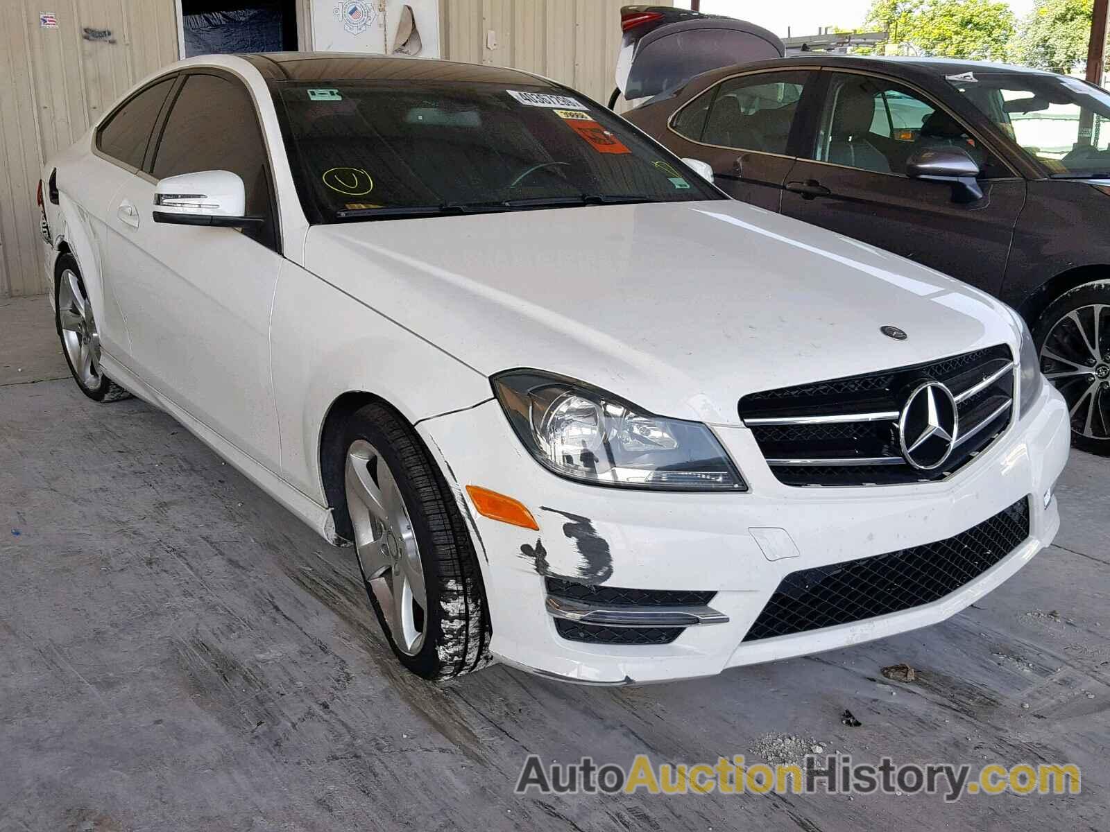 2015 MERCEDES-BENZ C 350, WDDGJ5HB3FG440847