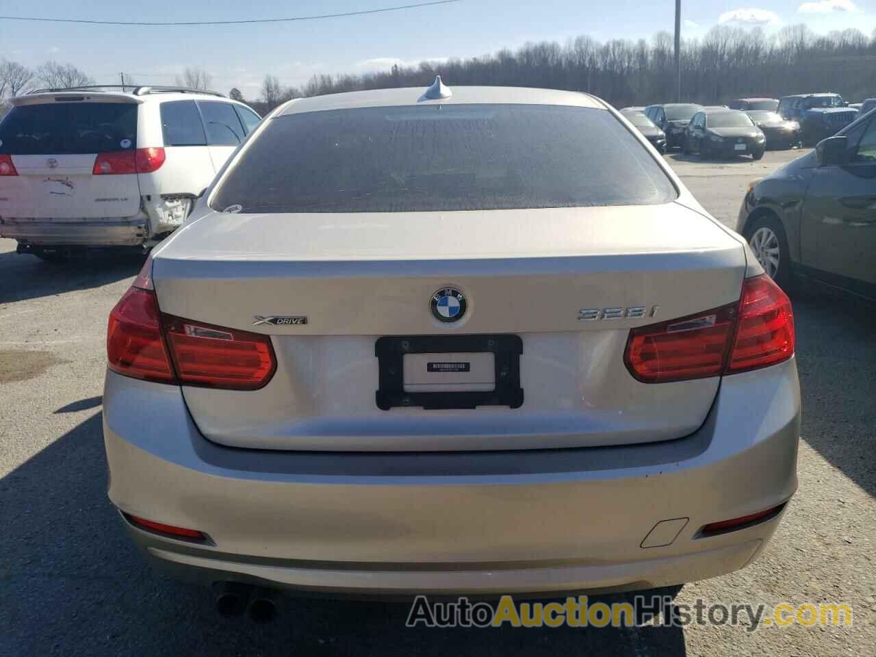 BMW 3 SERIES XI, WBA3B3C56DF530960