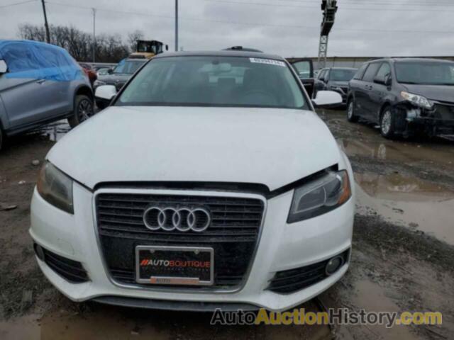 AUDI A3 PREMIUM PLUS, WAUKJAFM9BA028279