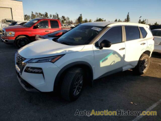 NISSAN ROGUE S, 5N1BT3AB0PC690371