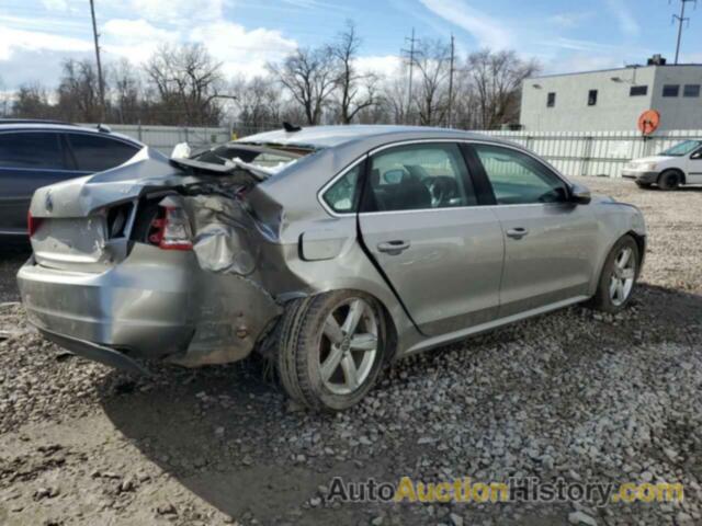 VOLKSWAGEN PASSAT SE, 1VWBH7A31CC030577