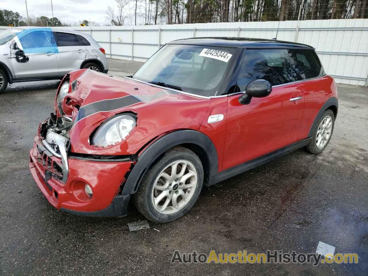 MINI COOPER S, WMWXP7C5XF2A40917