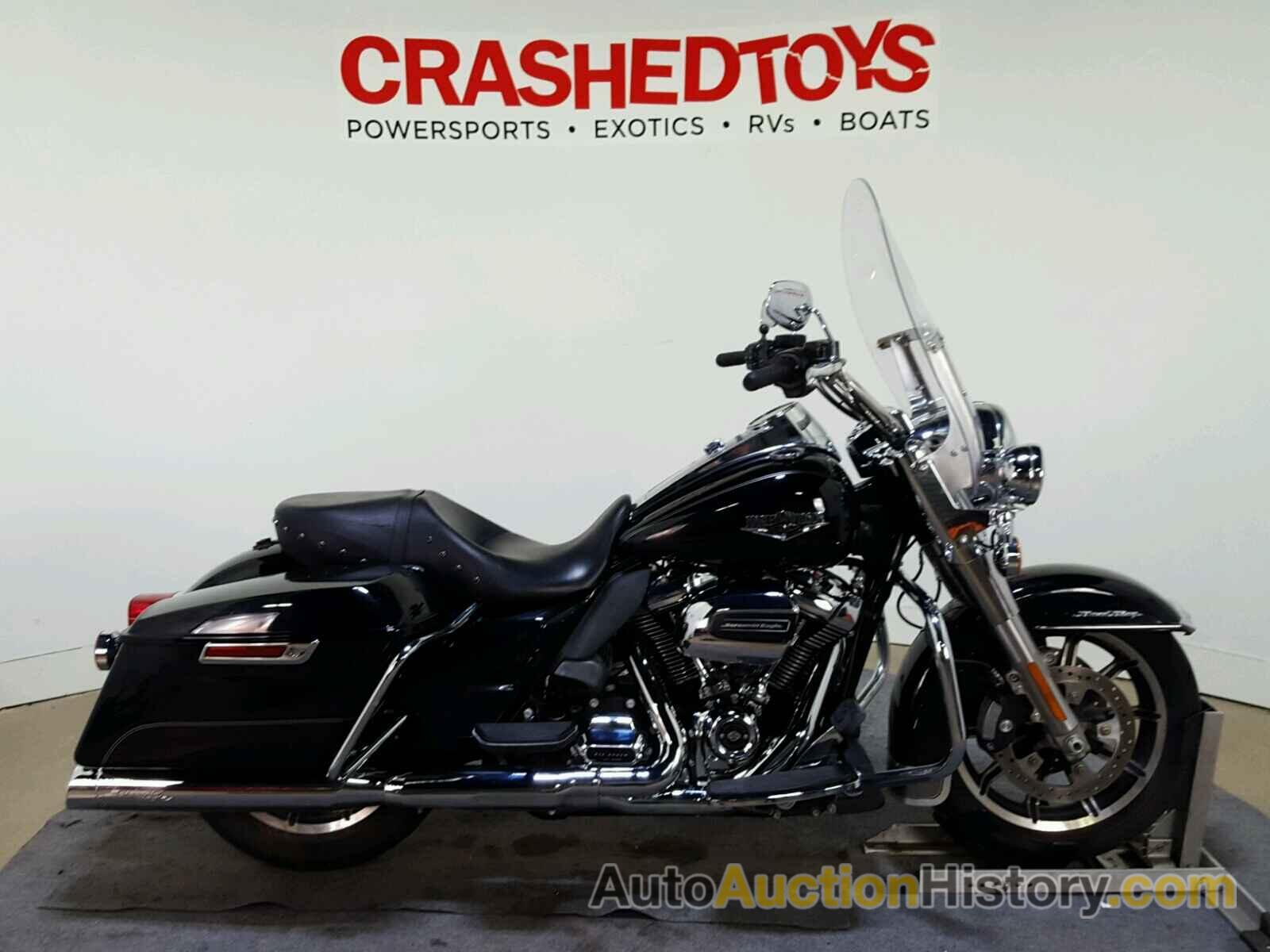 2017 HARLEY-DAVIDSON FLHR ROAD KING, 1HD1FBC12HB611794