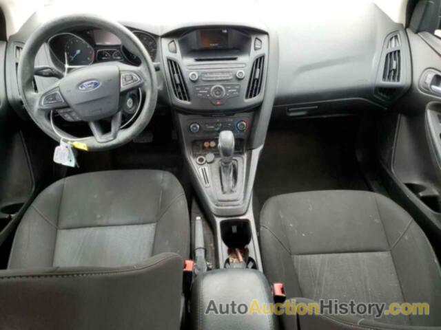 FORD FOCUS SE, 1FADP3F26HL300410