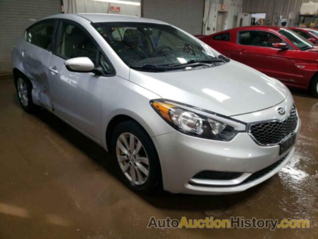 KIA FORTE LX, KNAFX4A60G5558232