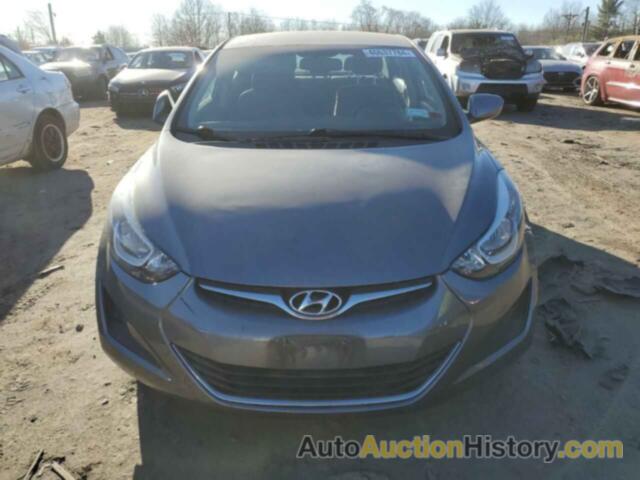 HYUNDAI ELANTRA SE, KMHDH4AE2GU568566