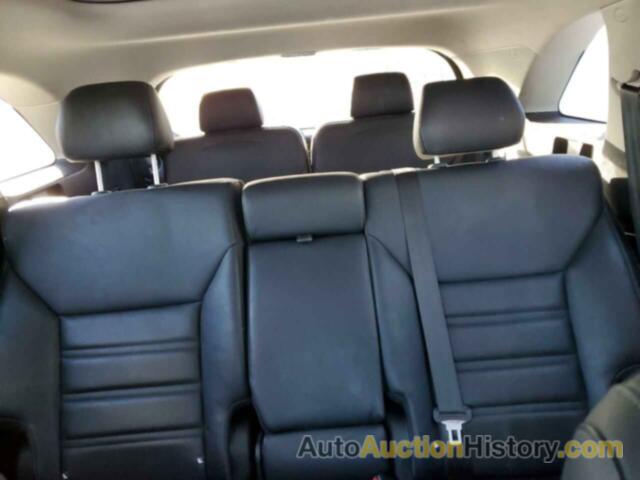 KIA SORENTO EX, 5XYPHDA51GG138577