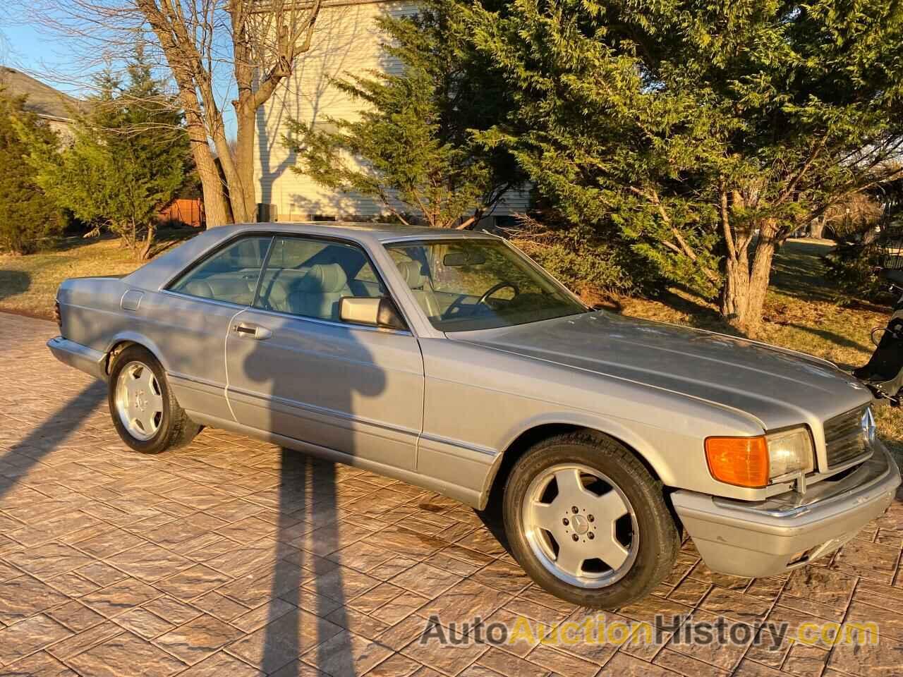 1986 MERCEDES-BENZ 560-CLASS SEC, WDBCA45D9GA205851