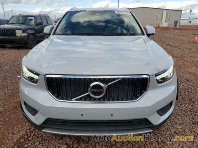 VOLVO XC40 T5 MOMENTUM, YV4162UK0L2316806