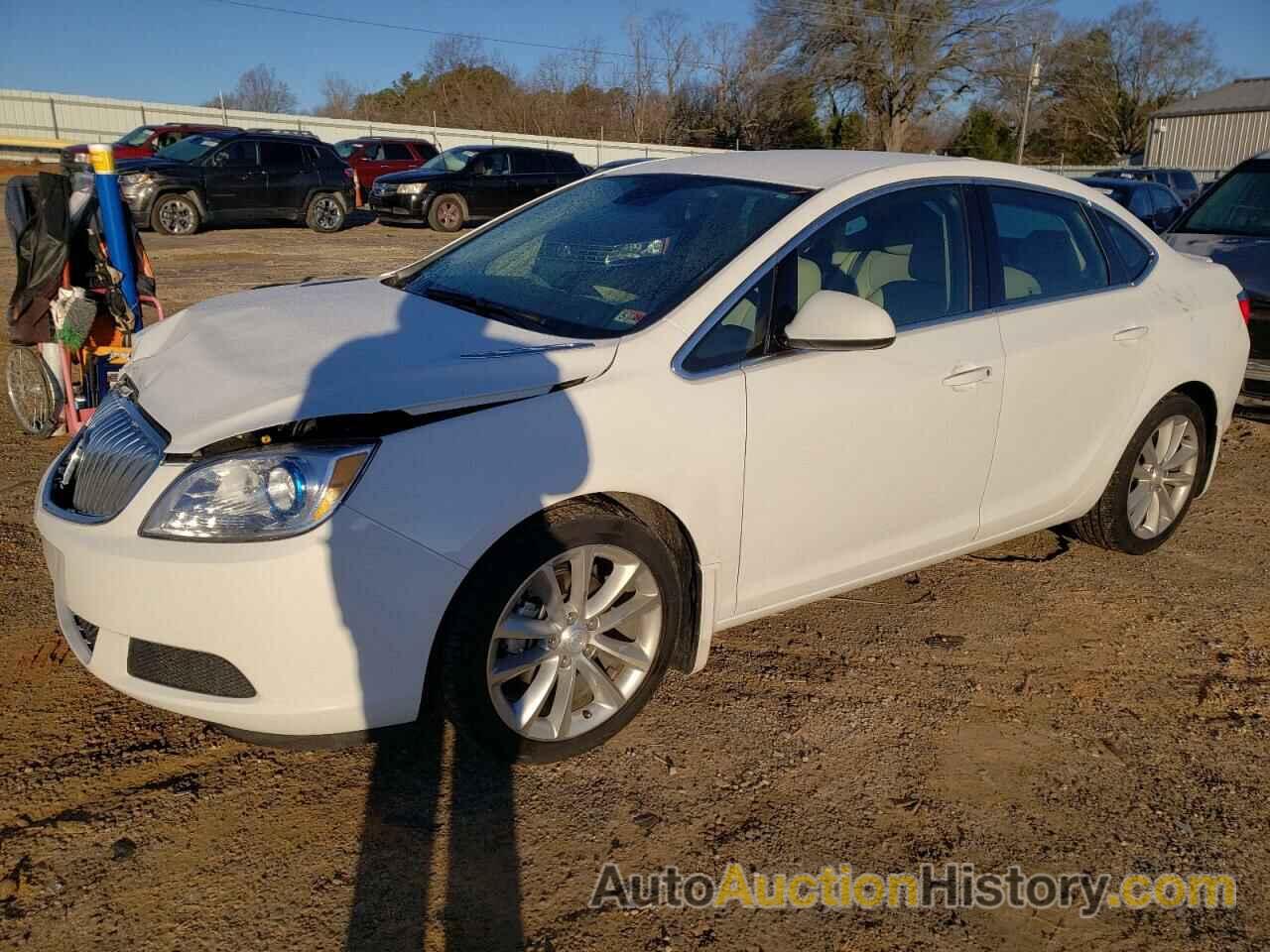 BUICK VERANO, 1G4PP5SK0F4193527