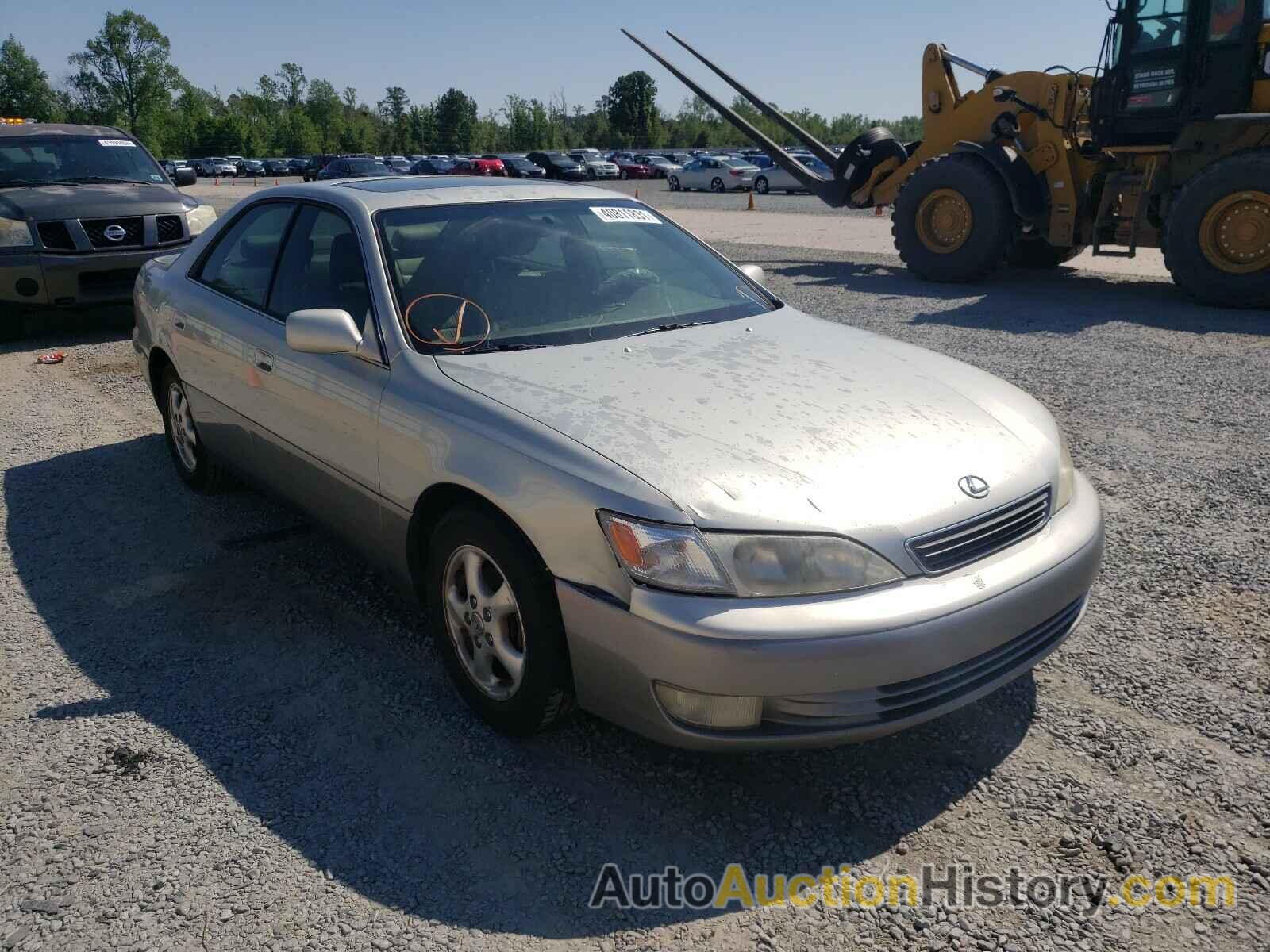 1998 LEXUS ES300 300, JT8BF28G9W5044559