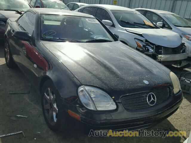 1998 MERCEDES-BENZ SLK, WDBKK47F5WF015263