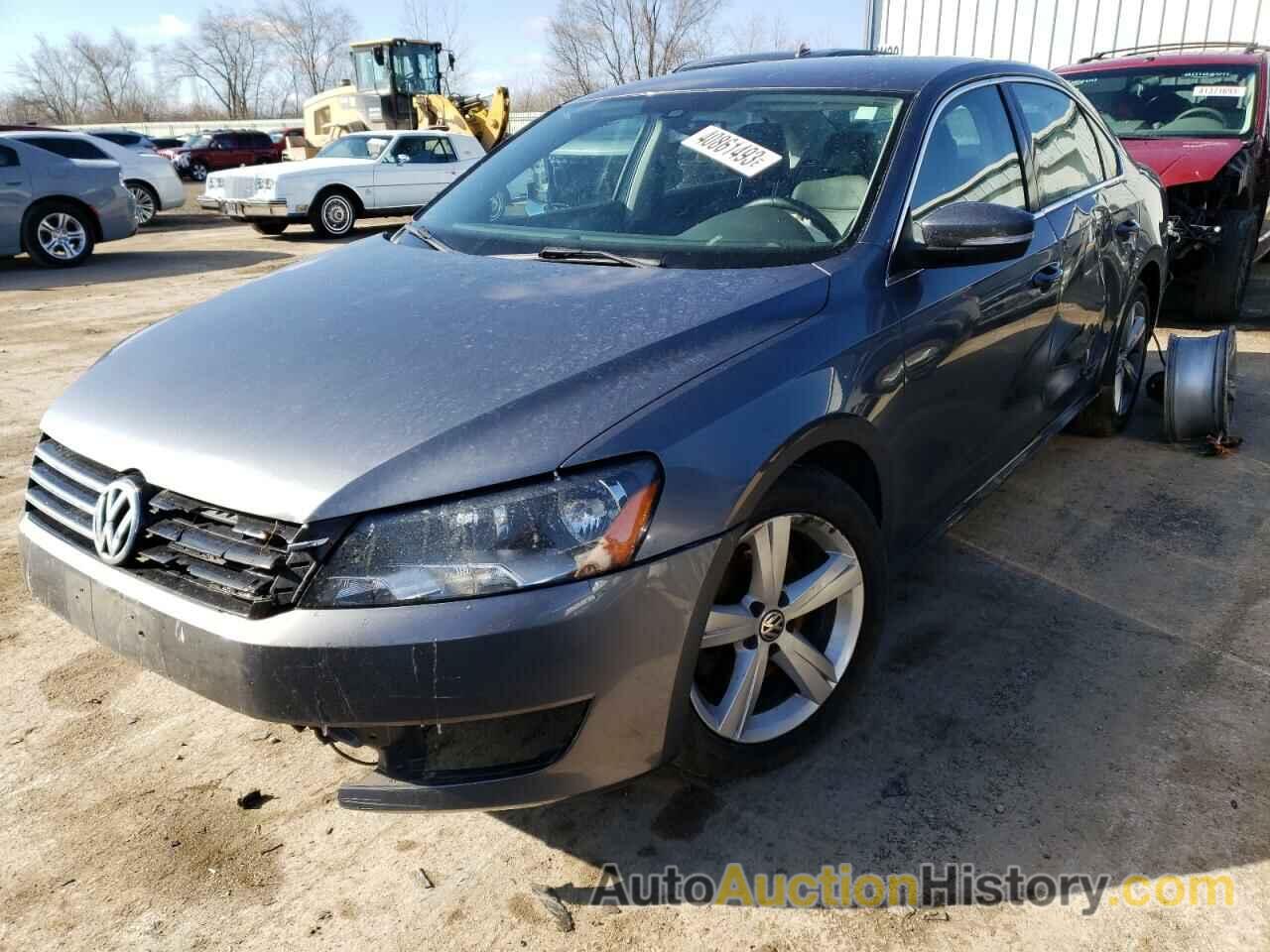 2013 VOLKSWAGEN PASSAT SE, 1VWBP7A32DC041379