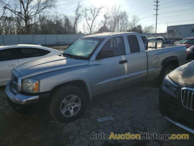 DODGE DAKOTA SLT, 1D7HE42NX5S138215