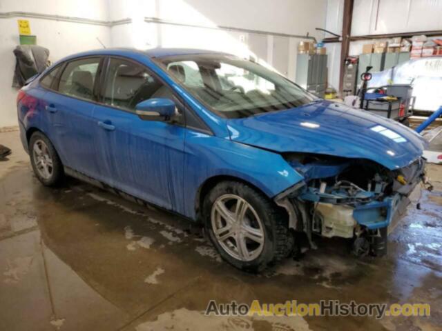 FORD FOCUS SE, 1FAHP3F20CL144696