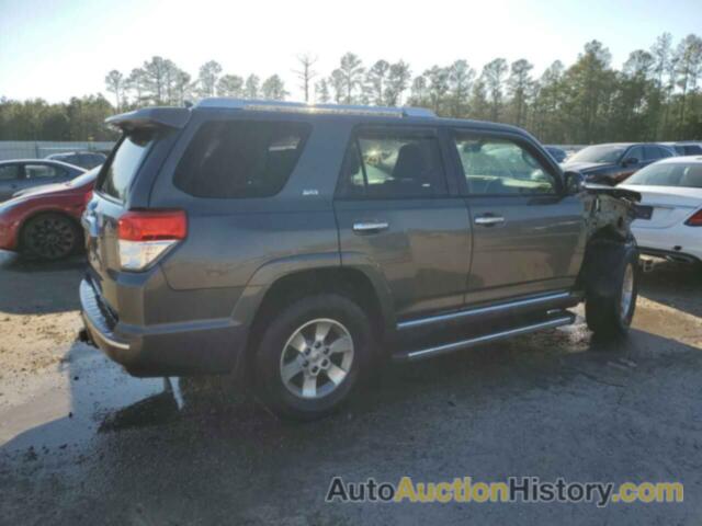 TOYOTA 4RUNNER SR5, JTEZU5JR0B5032695