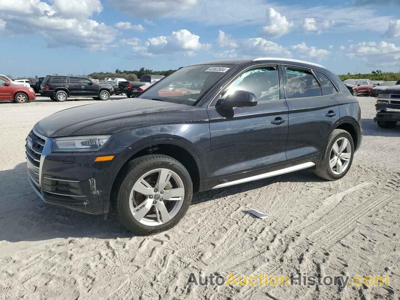 AUDI Q5 PREMIUM, WA1ANAFY8J2034454