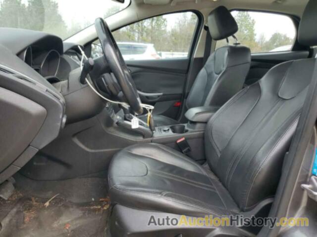 FORD FOCUS TITANIUM, 1FAHP3J23CL182284