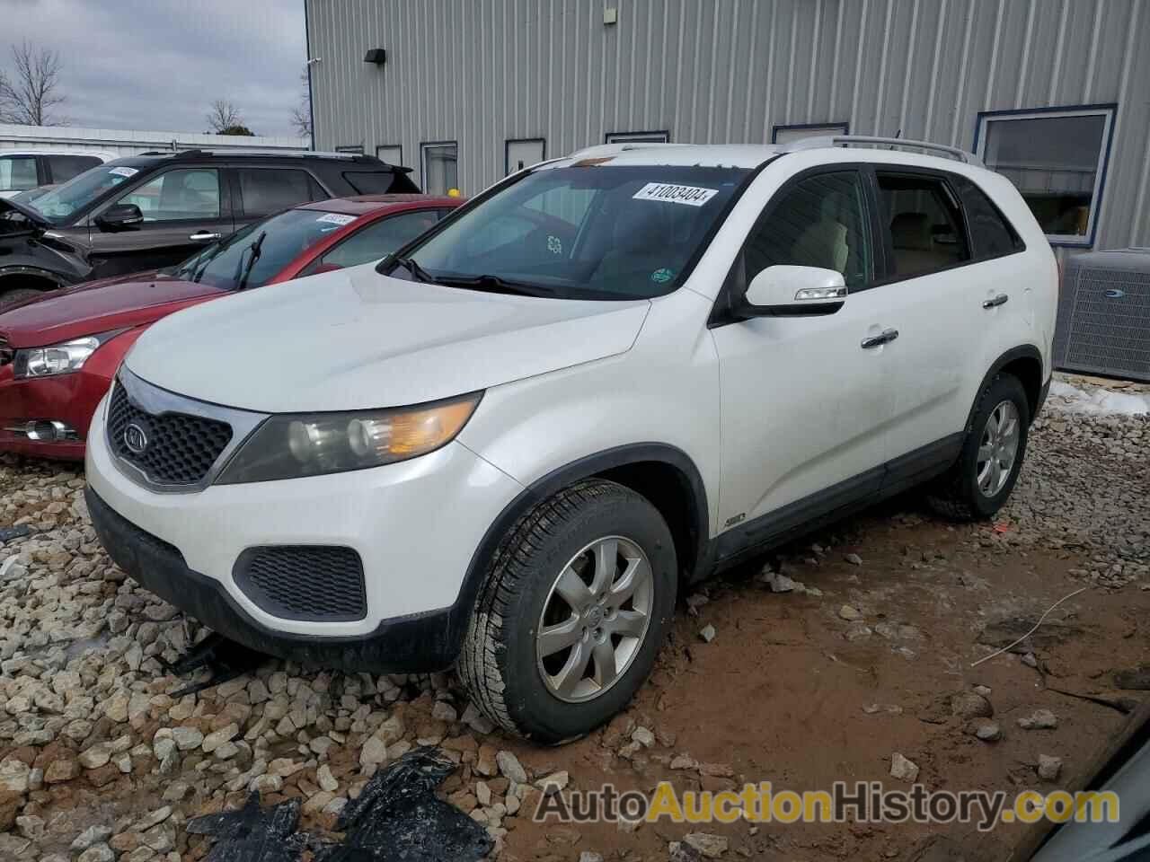 KIA SORENTO BASE, 5XYKTDA25CG228453