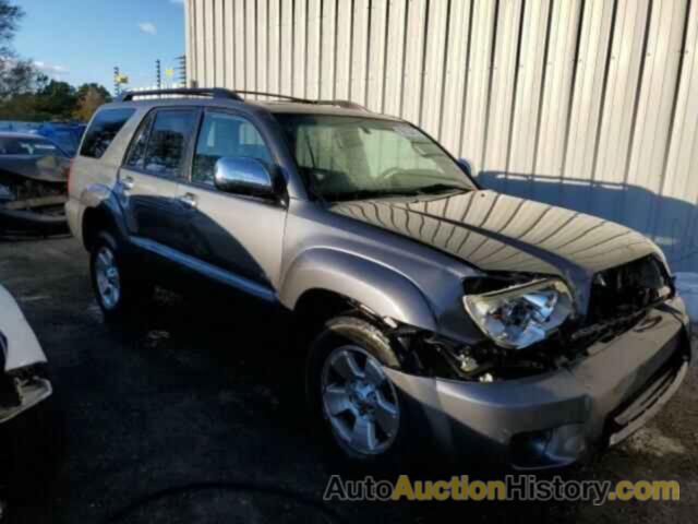 TOYOTA 4RUNNER SR5, JTEZU14R780099725