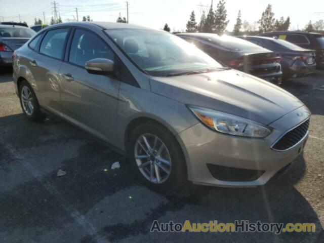 FORD FOCUS SE, 1FADP3F22GL279473