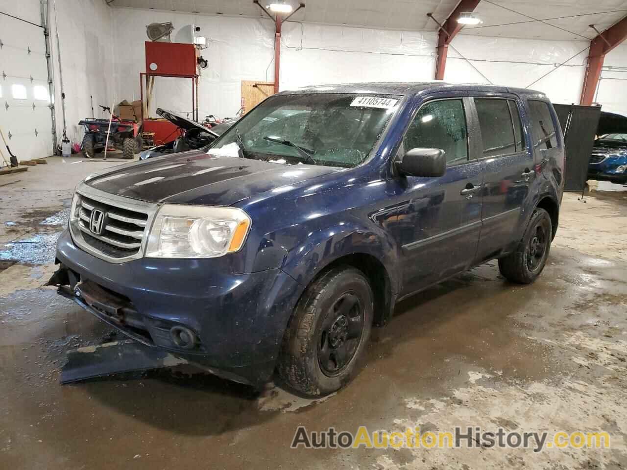 HONDA PILOT LX, 5FNYF4H2XEB030906