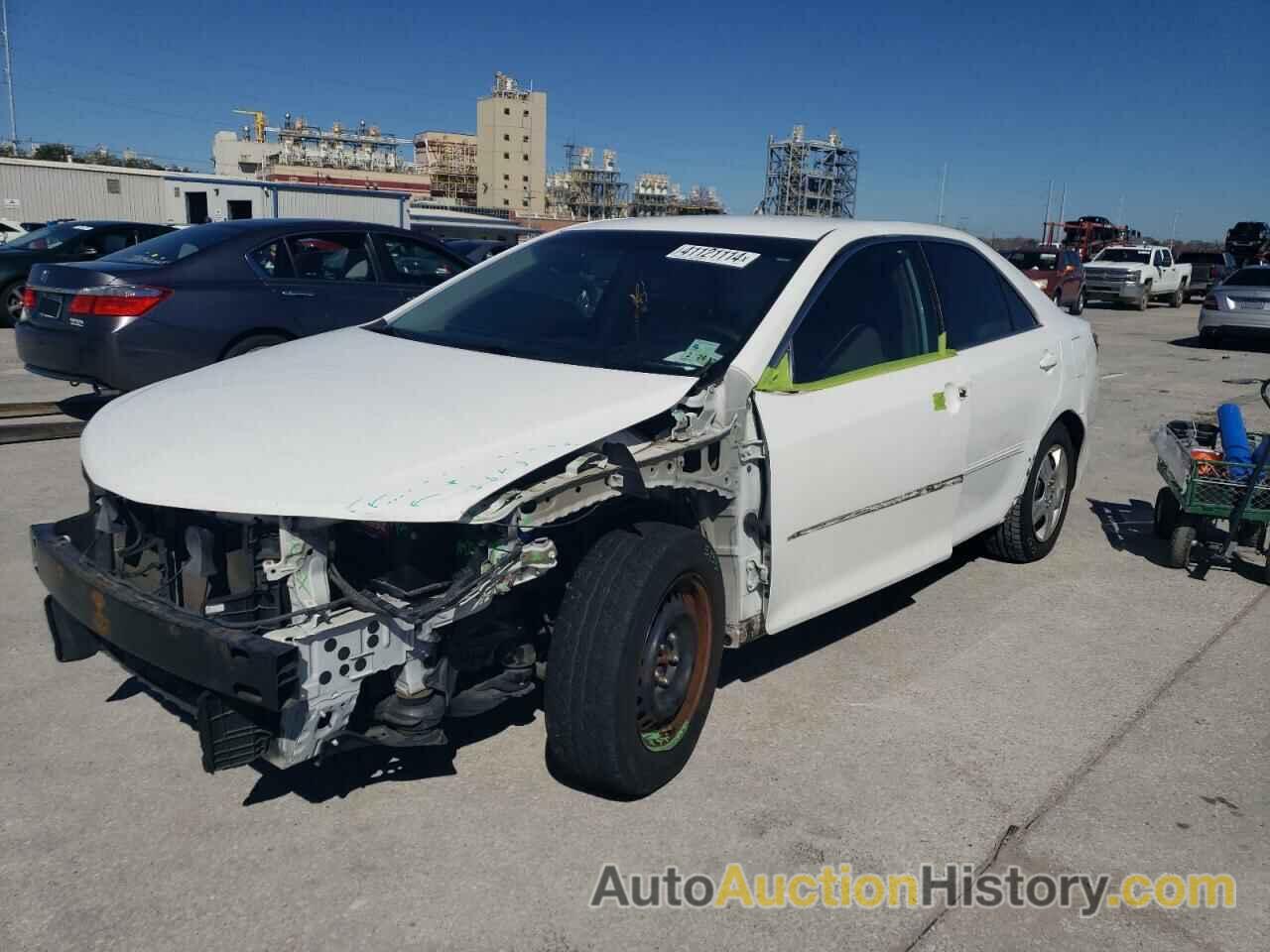 TOYOTA CAMRY L, 4T4BF1FKXDR304961