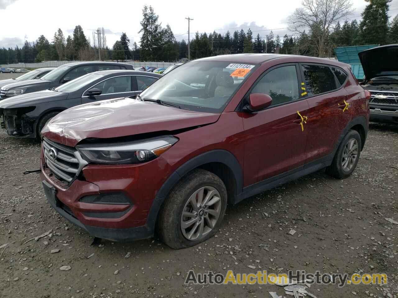 HYUNDAI TUCSON SE, KM8J2CA45JU784005