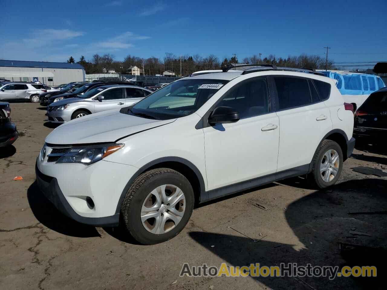 TOYOTA RAV4 LE, JTMBFREV2ED094396