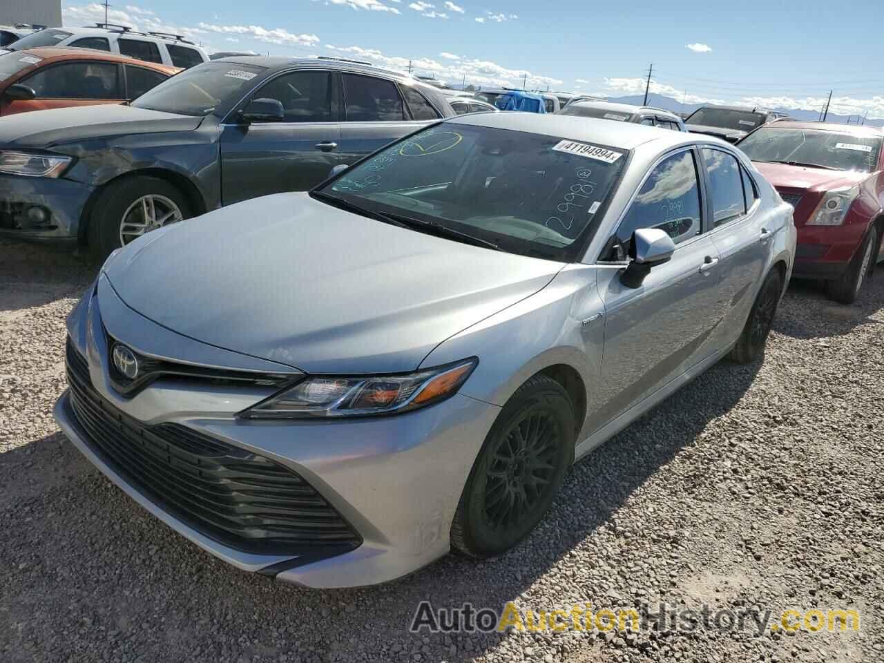 TOYOTA CAMRY LE, 4T1C31AK3LU019547