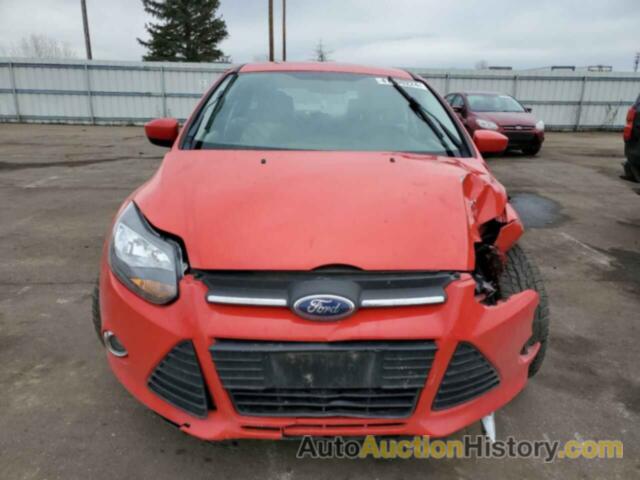 FORD FOCUS SE, 1FAHP3K26CL467575