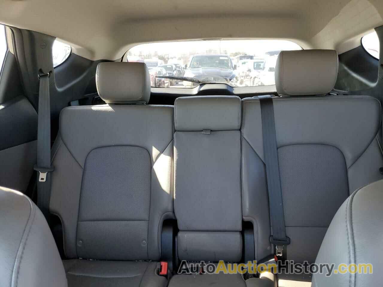 HYUNDAI SANTA FE, 5NMZUDLB9HH050262