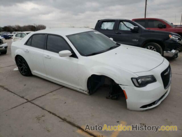 CHRYSLER 300 S, 2C3CCABG6JH211113