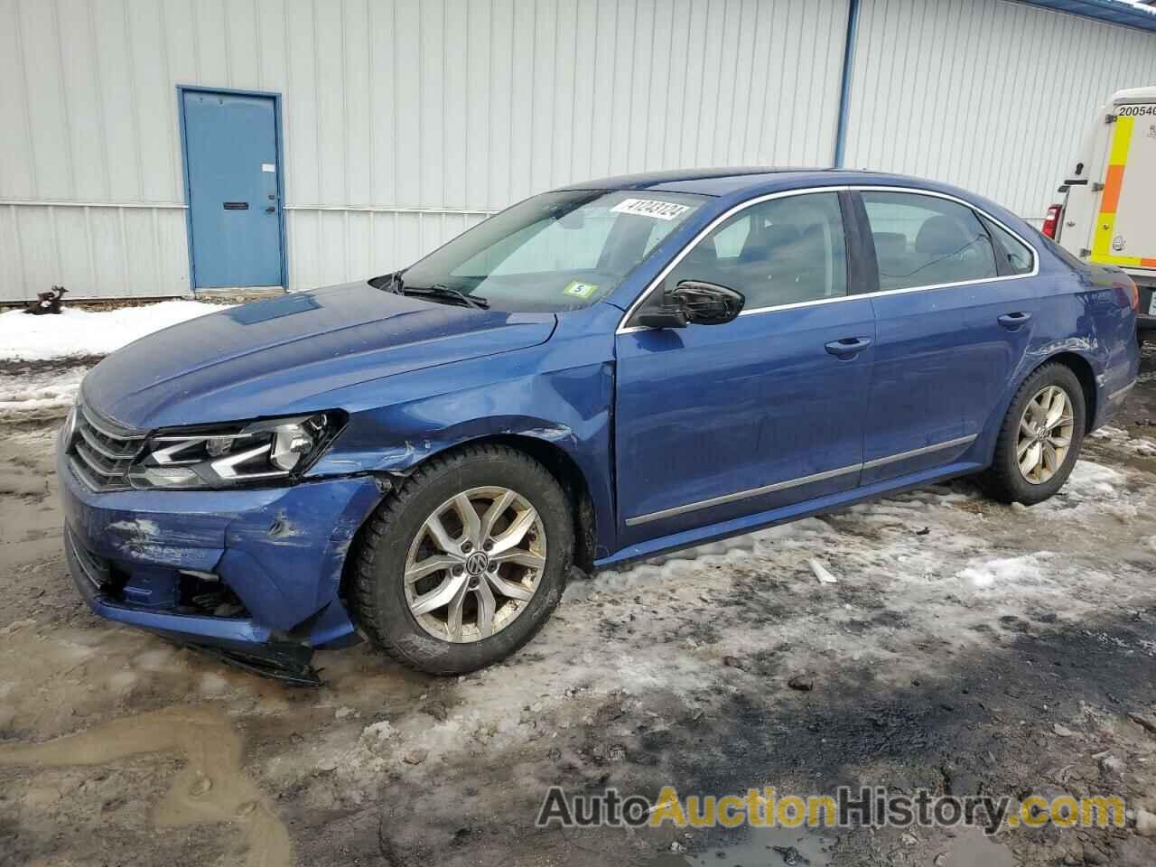 VOLKSWAGEN PASSAT S, 1VWAT7A38HC002244