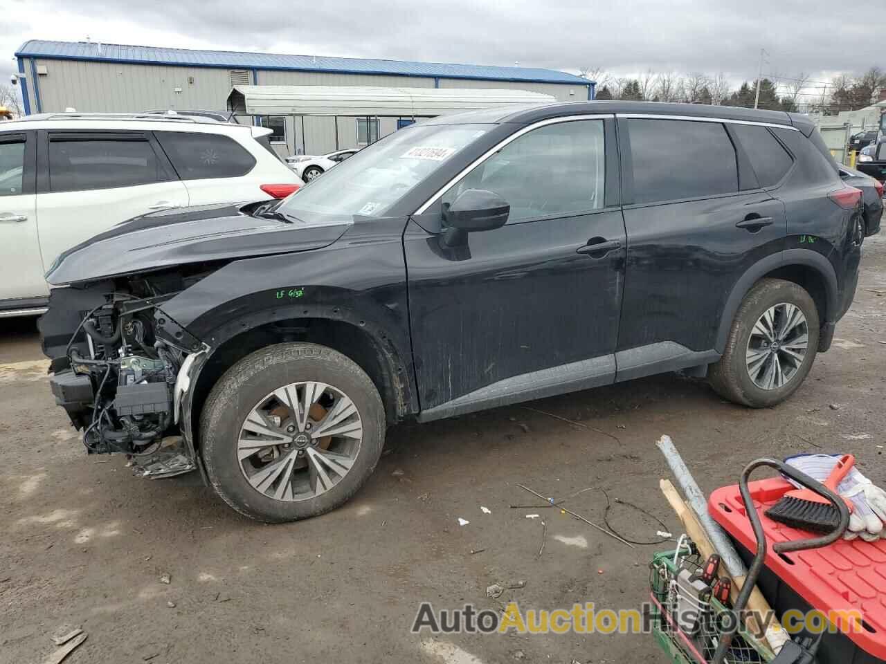 NISSAN ROGUE SV, JN8BT3BB4PW464436