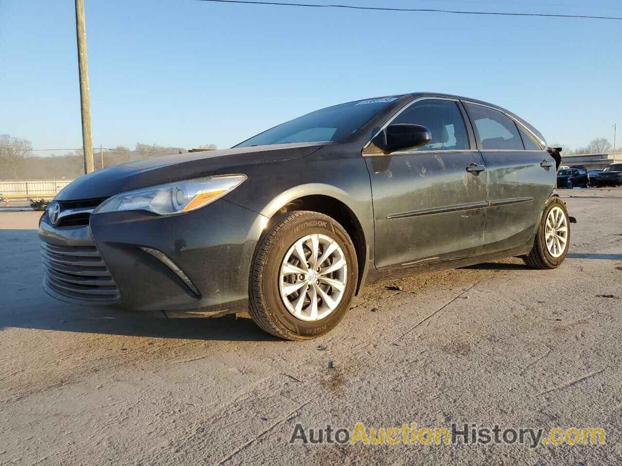 TOYOTA CAMRY LE, 4T4BF1FK5FR509963