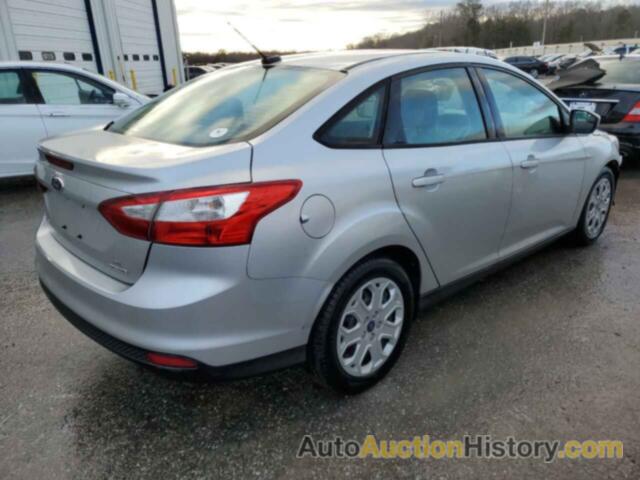 FORD FOCUS SE, 1FAHP3F27CL412384