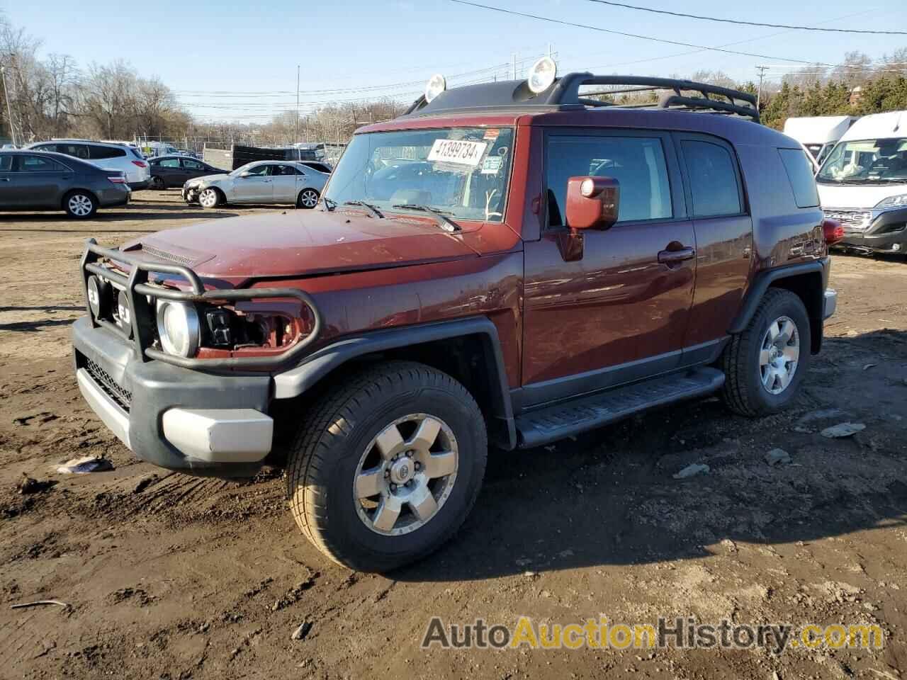 TOYOTA FJ CRUISER, JTEBU11F48K003615