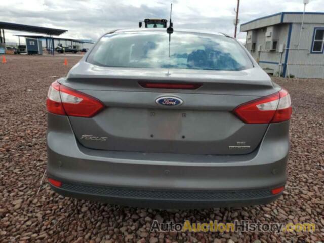 FORD FOCUS SE, 1FADP3F22DL263530