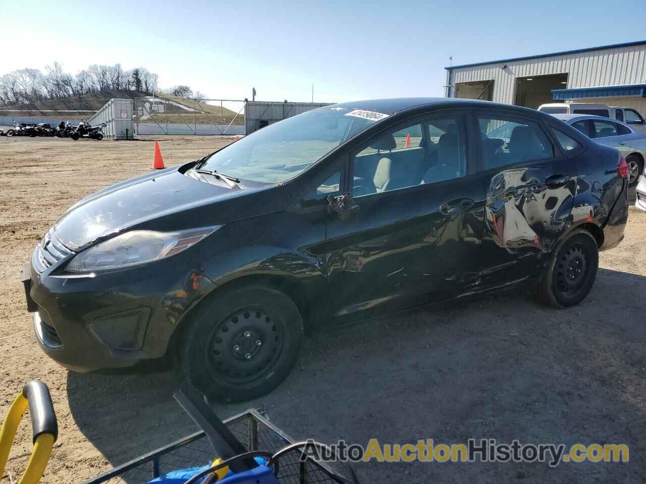 FORD FIESTA S, 3FADP4AJXCM111254